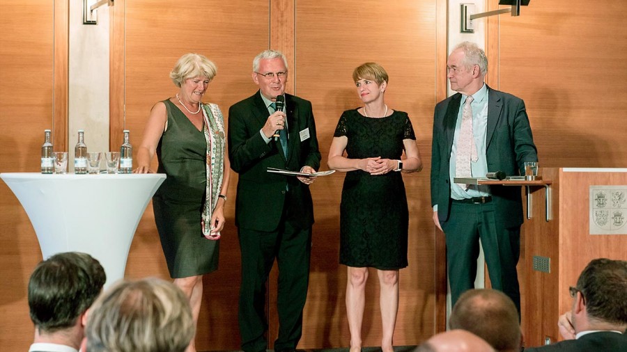 v.l.n.r.: Prof. Monika Grütters, Dr. Ulrich Fischer, Dr. Martina Münch, Prof. Christoph Wulf, Foto: DUK/Christoph Löffler